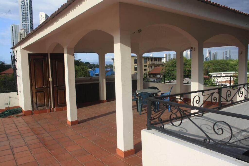 Casa Enayati