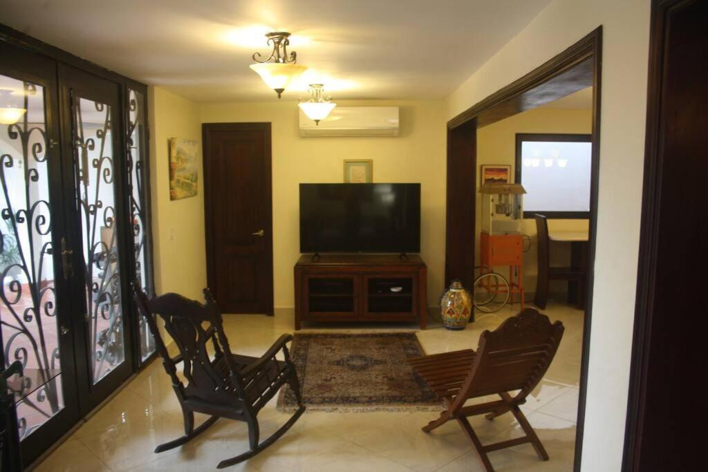 Villa Casa Enayati *